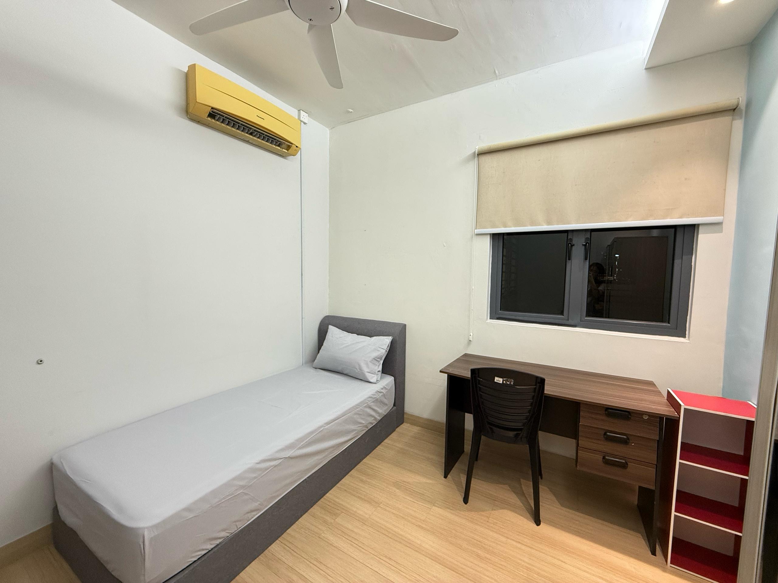Compact Room